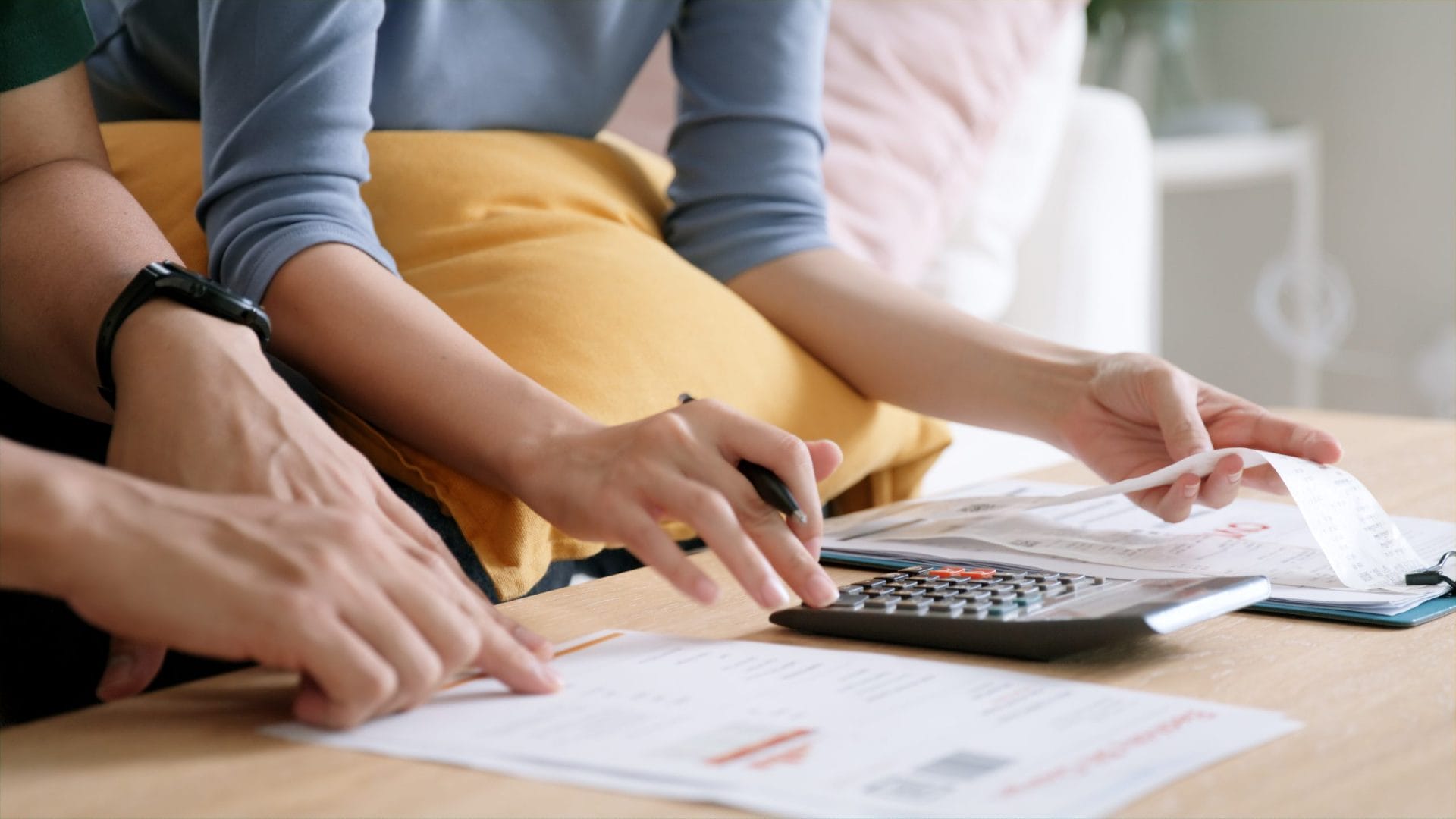 Renting vs. Buying: Key Points to Help You Decideimage_block-block_a20daff20b0175746b501995df5514b1