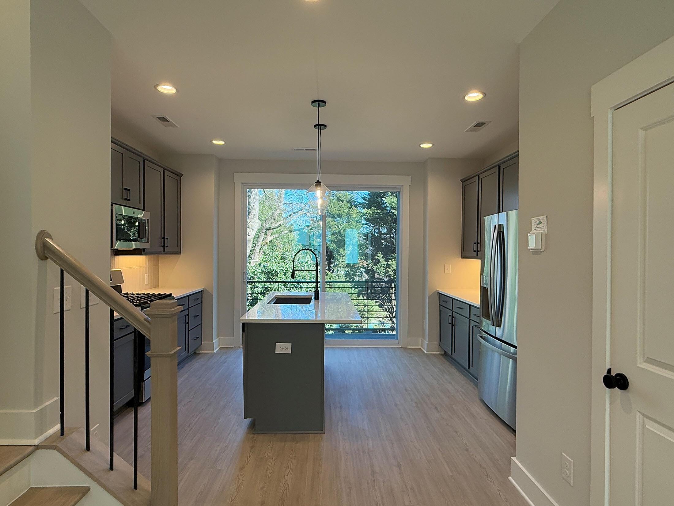 -home-empirecas-public_html-uploads-images-homes-46724-car_csw0208_013025-kit-1