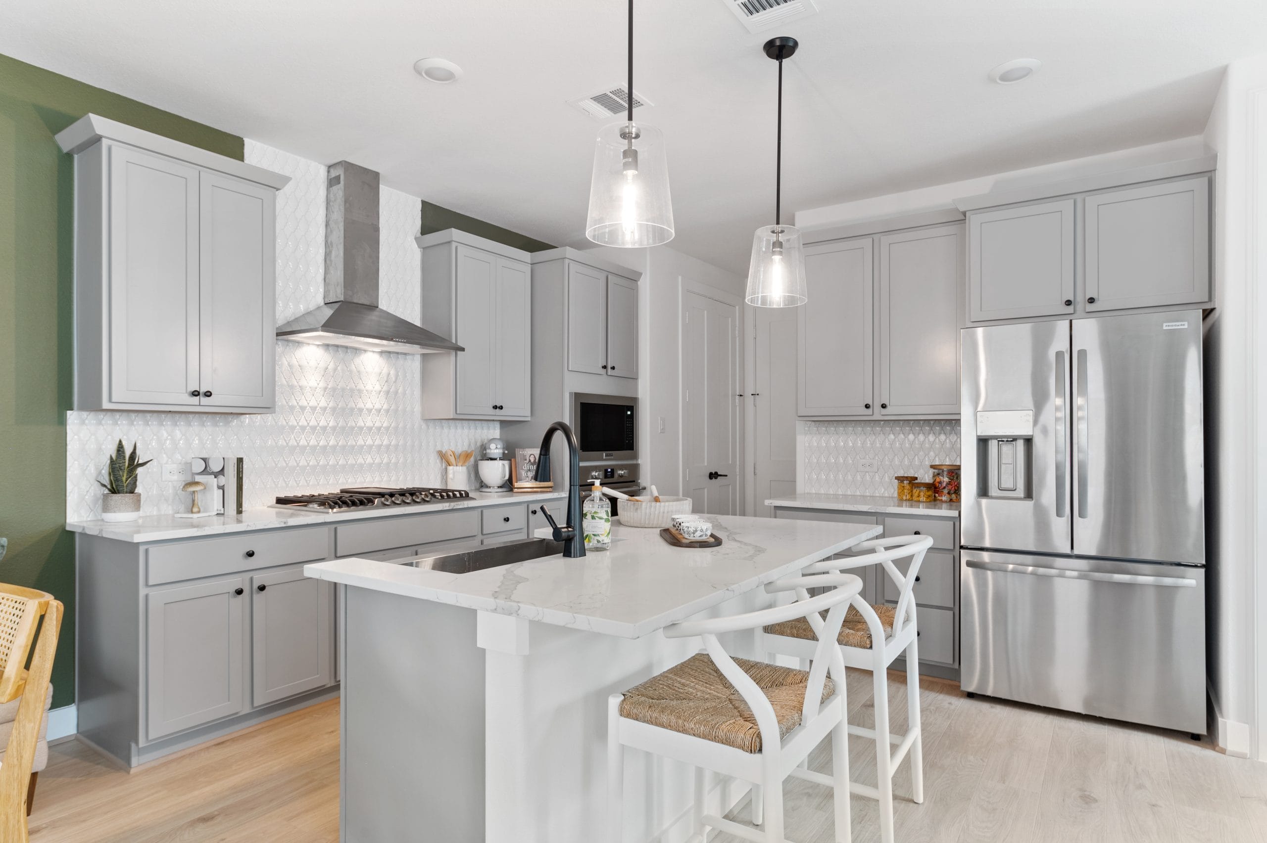 HoustonAModel_Kitchen6_ReserveinMemorial_Sept24