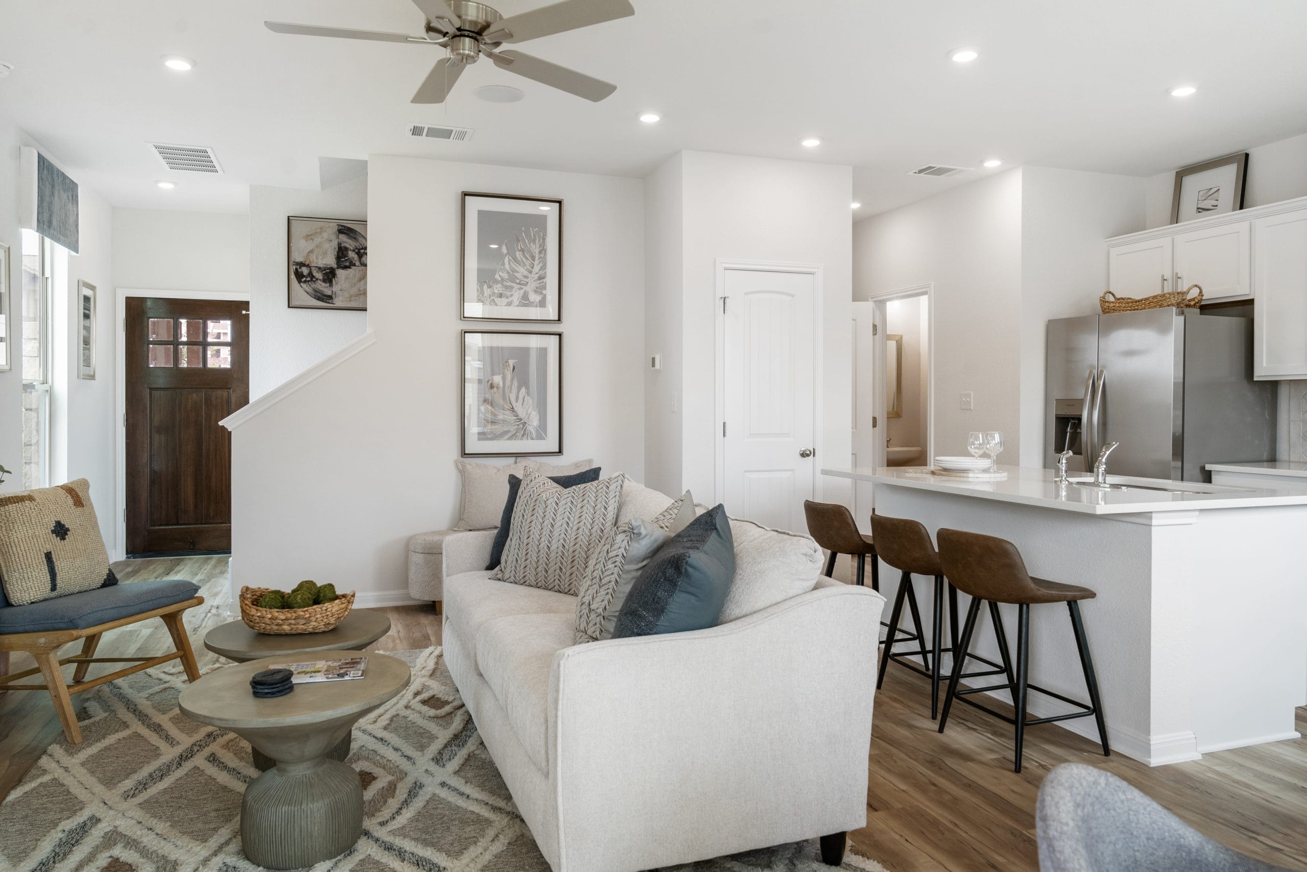 TheAbbey-WithGarage-Kitchen&Living